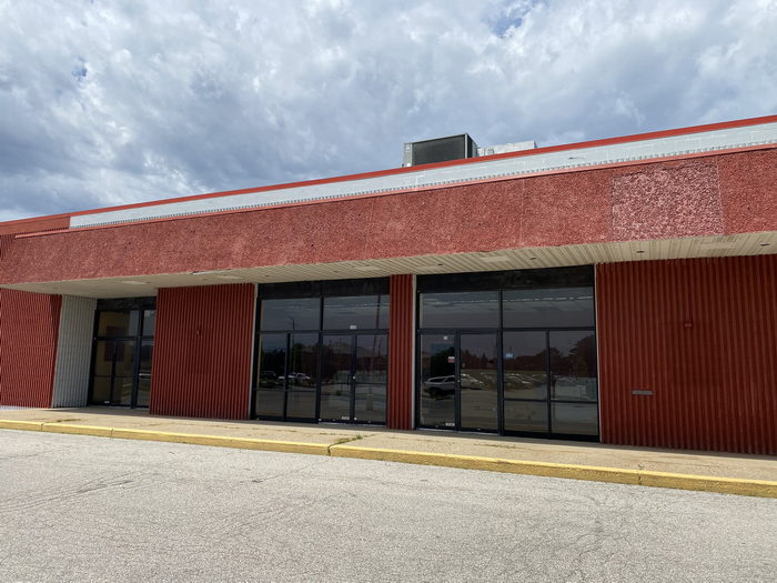 Plaza 1 & 2 Theatre - June 10 2022 Photo (newer photo)